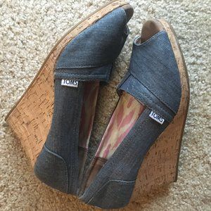Toms 9.5 Chambray Wedge Heel Sandals